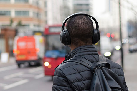 What is ANC technology in headphone?